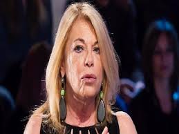 Alessandra si è tolta la vita, dopo un breve periodo di depressione. Rita Dalla Chiesa In Lacrime A Italia Si Alessandra Appiano Potevamo Salvarti