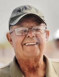 Annette Dow's Instagram, Twitter & Facebook