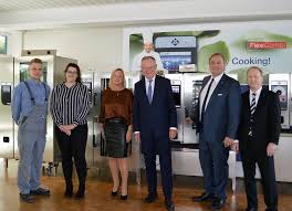 At first, the product portfolio consisted of bakery equipment. Ministerprasident Besucht Mkn