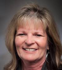 Stephen Center Board Member, Volunteer Deb Vosika Receives Heart and Soul  Award • Strictly Business