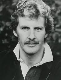 💖 A young David Robb! ❣ A young "Dr. Richard Clarkson"! I love his accent!  💖