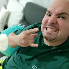 How to mount a phone in a Veloster N?