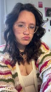 Lynn Schofield's Instagram, Twitter & Facebook