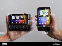 HTC Desire Z smartphones ...