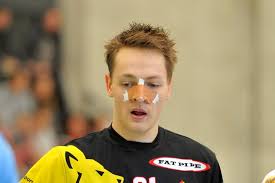 View joe hartmann's profile for company associations, background information, and partnerships. Hartmann Bleibt Beim Hcr Unihockey Ch