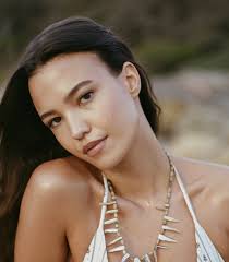 Chloe Holmes by Ben Tsui (5)