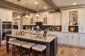 Chefs Kitchen Landen Maple Painted Antique White Perimeter Cabinets Landen Maple Fl Kitchen Design Layout Island Chefs Kitchen Design Kitchen Designs Layout