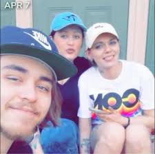 I just read Taylor heard about a 2-year-old who was battling a rare and  aggressive form of stage 4 brain cancer and sent $100,000 to her GoFundMe.  🥺♥️