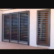 Jenis grill lain ialah stainless steel.ni mahal bangat.harganya berganda.kalau besi biasa rm3k design dia simple.tak byk bunga2. Gambar Grill Pintu Dan Tingkap Terkini