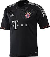 Für alle anderen kunden kostet fc bayern.tv live im monatsabo 5,95 €/monat (1 monat mindestvertragslaufzeit, zum monatsende kündbar, frist 6 werktage). Bayern Munchen Bayern Champions League Camisetas Equipo De Futbol Futbol