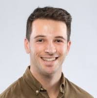 50+ perfiles de «Eyles»