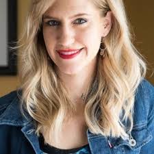 Kim Whitman's Instagram, Twitter & Facebook