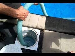 What is a pool or spa skimmer used for? Pool Using The Manual Vacuum And Cleaning The Skimmer Basket Youtube