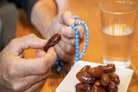 دعاء عقد نية صيام شهر رمضان اللهم اني نويت الصيام ، شهر رمضان هو شهر الطّاعات والعبادة والقرآن. Ø­ÙƒÙ… Ù†ÙŠØ© ØµÙŠØ§Ù… Ø´Ù‡Ø± Ø±Ù…Ø¶Ø§Ù† ÙˆÙƒÙŠÙÙŠØªÙ‡Ø§