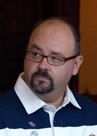 Oggigiorno prima di comparare un libro sempre più persone cercano su amazon e su google libri di zafon. Carlos Ruiz Zafon Wikipedia