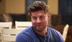 OutDaughtered: Uncle Dale Shows Off His Dance Moves In A Super Funny OutFit!