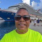 Efrain Ocasio's Instagram, Twitter & Facebook