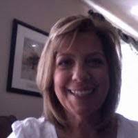 Darlene Bunting's Instagram, Twitter & Facebook