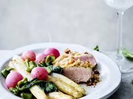 Maybe you would like to learn more about one of these? Carre De Veau Roti A La Ricotta Et Asperges Grillees Cuisine Et Recettes Recette Femmes D Aujourd Hui Delices