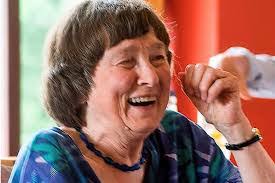 Sandra Goddard's Instagram, Twitter & Facebook