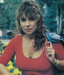 Döbbenetes vallomást tett szulák andrea: Almavary Babary 9 Szulak Andrea 1990 1991 Keramikusi Palyarol