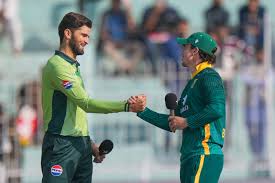 South Africa wins first toss on tour to Pakistan, elects to bat in series-deciding ODI