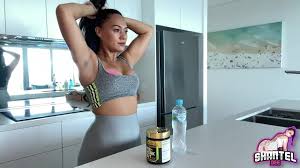 This Pre WorkOut Makes Me Give Crazy Epic Blowjob! Sloppy Throat Fucking  MILF Shantel Dee - XNXX.COM