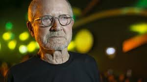 Brad Pitt interpreta o lendário bandido Jesse James