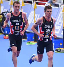 See more ideas about jonny brownlee, triathlon, alistair brownlee. World Triathlon Series Alistair Brownlee Edges Jonny In Leeds For Second Straight Year Other Sport Express Co Uk