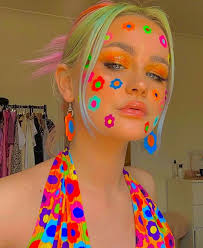 Liyaaxx Ellieaddis On Ig In 2020 Indie Makeup Cute Makeup Looks Creative Makeup Looks #makeup #indie makeup #indie #makeup tutorial #creative makeup #colorful makeup #colorful makeup looks sugary cosmetics is a latin indie brand and they launched a valentine's collection including lashes that #indie brand #indie makeup #indiemakeup #indiemakeupreview #acebeaute. pinterest