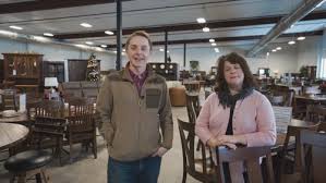 All of our furniture is truly made by the amish using only the highest quality lumber that possesses a natural beauty all on its own. Amish Furniture Deutsch Furniture Gallery Rochester Mn Amish Furniture Types Of Houses Quality Furniture