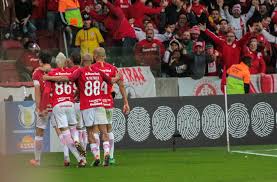 Resultado do jogo internacional x chapecoense / internacional 1 x 0 chapecoense 22/09/2019 descubra agora o verdadeiro passo a passo de como criar vídeos. Inter Bate O Flamengo No Beira Rio E Assume A Lideranca Do Brasileiro 05 09 2018 Uol Esporte