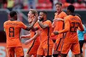 Đội bóng của hlv frank de boer toàn thắng cả 3 trận, được 9 điểm nhưng thử thách đầu tiên trong vòng loại 1/16 sẽ trả lời câu hỏi liệu các cầu thủ trẻ của hà lan có đủ lì lợm để đi tiếp hay không. Jaaim8iysqktim