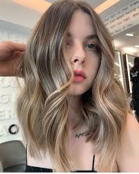 Aydinlik Verici Beige Orkunbaykut Freelight Bronzlight Freshcut Hairstyle Haircut Btconeshot Haircut18 Beh Uzun Sac Sac Ve Guzellik Kut Saclar