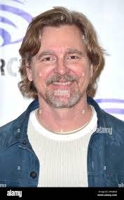 Mark Resnik's Instagram, Twitter & Facebook