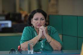 Acumularea presiunii poate deteriora nervul optic care transmite imaginile catre creierul tau, dar nu toata lumea care se confrunta cu presiune oculara are glaucom. Video Ce Boli Oftalmologice RiscÄƒm SÄƒ Facem Vara Libertatea