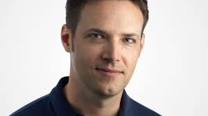 Why this start-up CEO has employees build their own desks