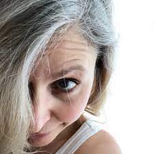 Graue Haare Rauswachsen Lassen Ein Zwischenfazit Gluecksplanet