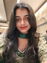 Unbothered. Hydrated. Thriving. 💁‍♀️