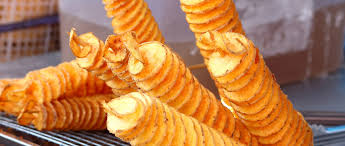 Tidak hanya itu, kue tradisional ini juga mudah dicari, bahkan bisa dengan mudah anda temui di toko yang menjual berbagai macam kue, supermarket, hingga pasar tradional. Pilihan Snack Kentang Sederhana Buat Kapan Saja