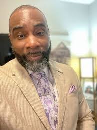 Reynaldo Powell's Instagram, Twitter & Facebook