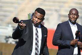Robert marawa is a south african sports journalist, radio and television presenter. Marawa Not Going Down Without A Fight Citypress