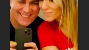 Padre de dante y benicio, en 2016 tras 15 años de pareja, rodolfo barili decidió ponerle fin a esa relación.desde entonces las especulaciones en torno a su estado sentimental no dejan de surgir. Cuando Te Vi Me Enamore La Declaracion De Rodolfo Barili Con Un Beso Apasionado Diario La Provincia Sj