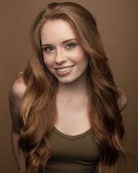 Britney Cox's Instagram, Twitter & Facebook