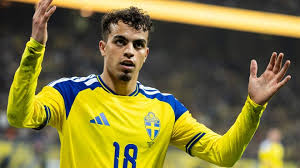 For Yasin Ayari, the World Cup is a family affair that transcends borders