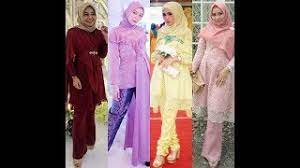Model bajunya pun juga bervariasi lho dari tank top, kemeja, sweater, kaos tidak hanya yang muda saja, namun kalian juga bisa memakai celana dengan warna biru yang tua lho. Trend Celana Brokat Untuk Kondangan Youtube