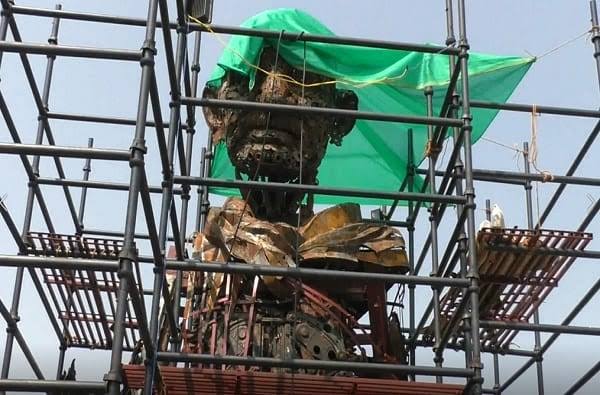 गांधींजींचा देशातील सर्वात उंच पुतळा महाराष्ट्रात, 35 टन भंगार वापरुन निर्मिती - Marathi News | Mahatma gandhi statue created with 35 tons automobile waste at wardha | TV9 Marathi