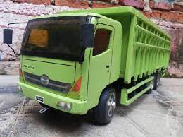 Miniatur gambar sketsa kabin truk canter. Foto Gambar Cara Membuat Miniatur Truk Kayu Terbaru