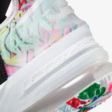 Lebron james and nike got the sneaker world excited today as they officially unveiled the nike lebron 18 in four distinct colorways. Lebron Xviii James Gang Throwback