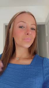 Crystal Renfro's Instagram, Twitter & Facebook